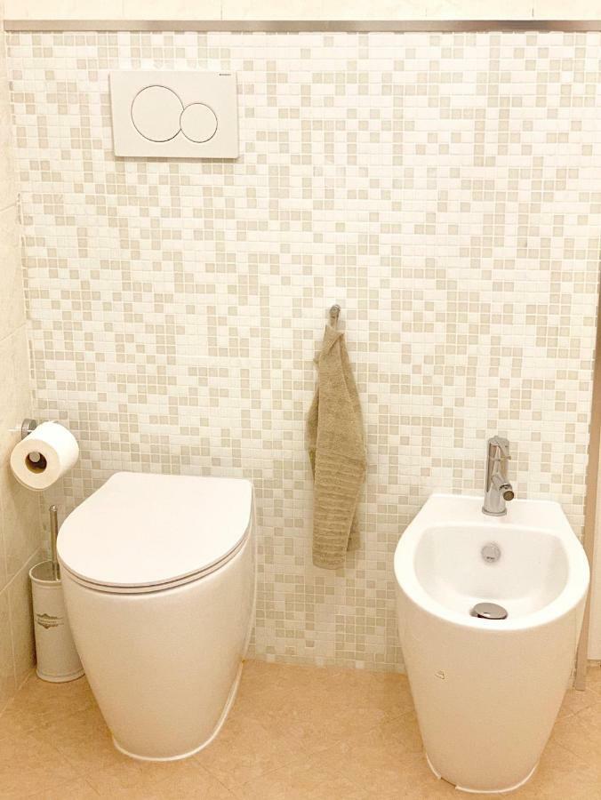 Indipendenza Luxury Apartments Bologna Eksteriør billede